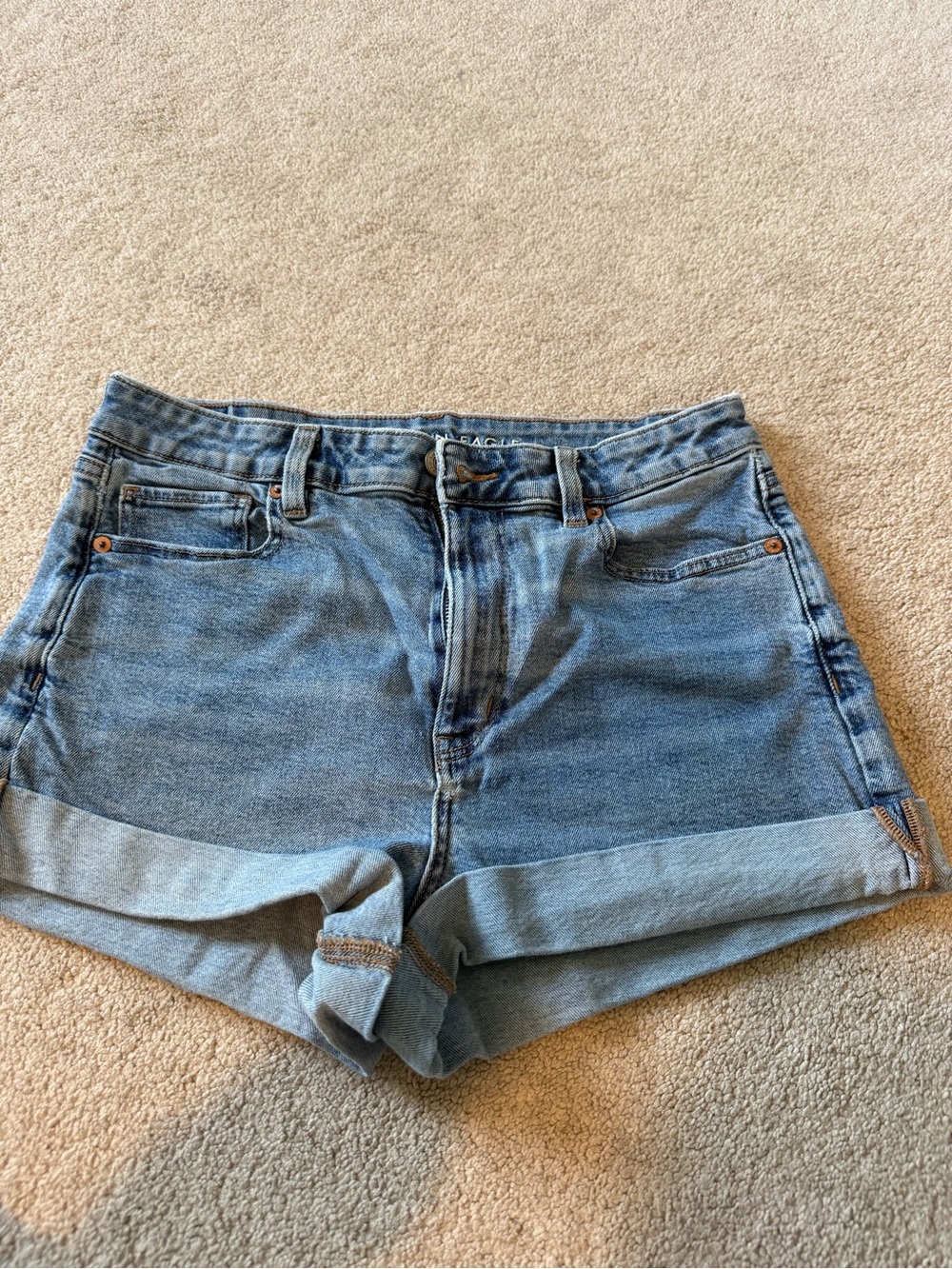 American Eagle Outfitters Rolled Hem Medium Blue Denim Shorts - Mom Short